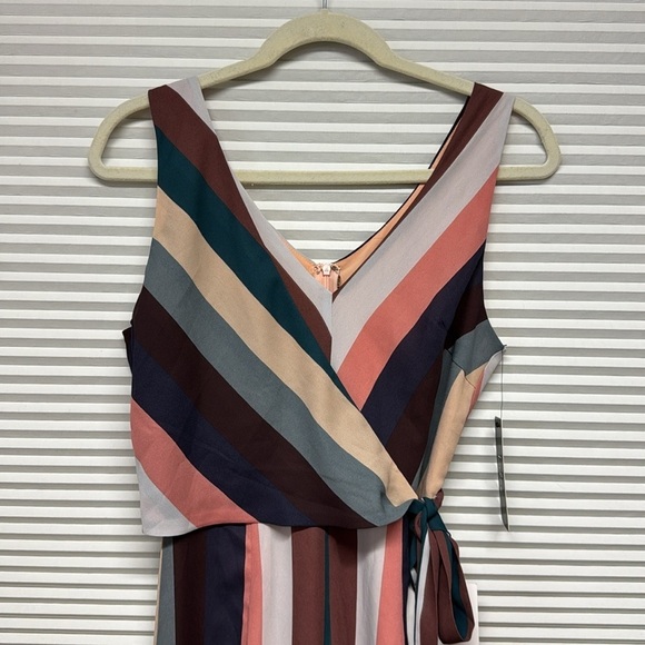Lulus NWT Pink Burgundy Turquoise Bold Stripe Pantsuit Jumpsuit Size Small - Picture 3 of 10